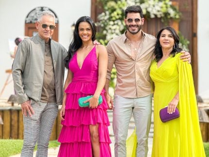 Haja coração! Rodolffo canta em casamento e emociona sertanejo