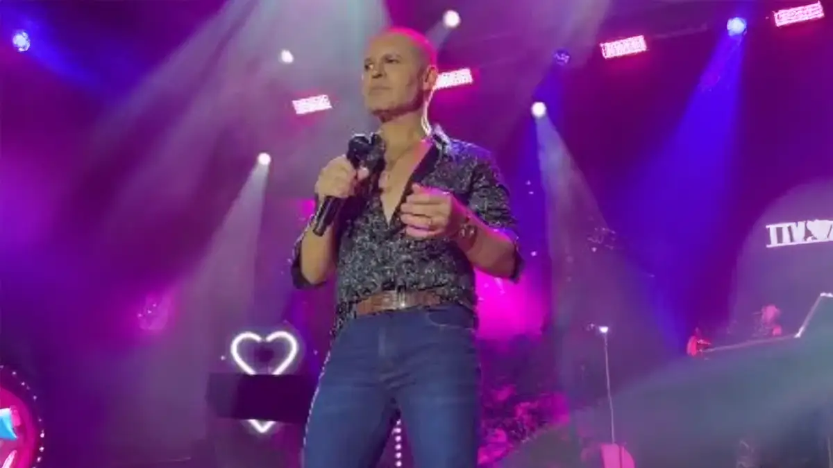 Eduardo Costa careca