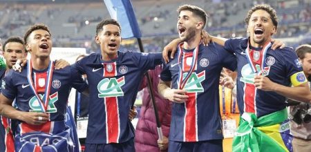 Beraldo assume nova posição no PSG com experiência de Cotia
