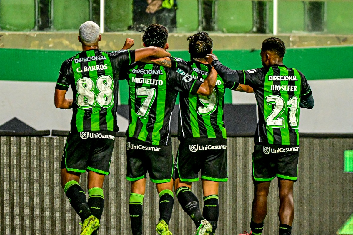 Comparação da invencibilidade do América com Atlético, Palmeiras e outros