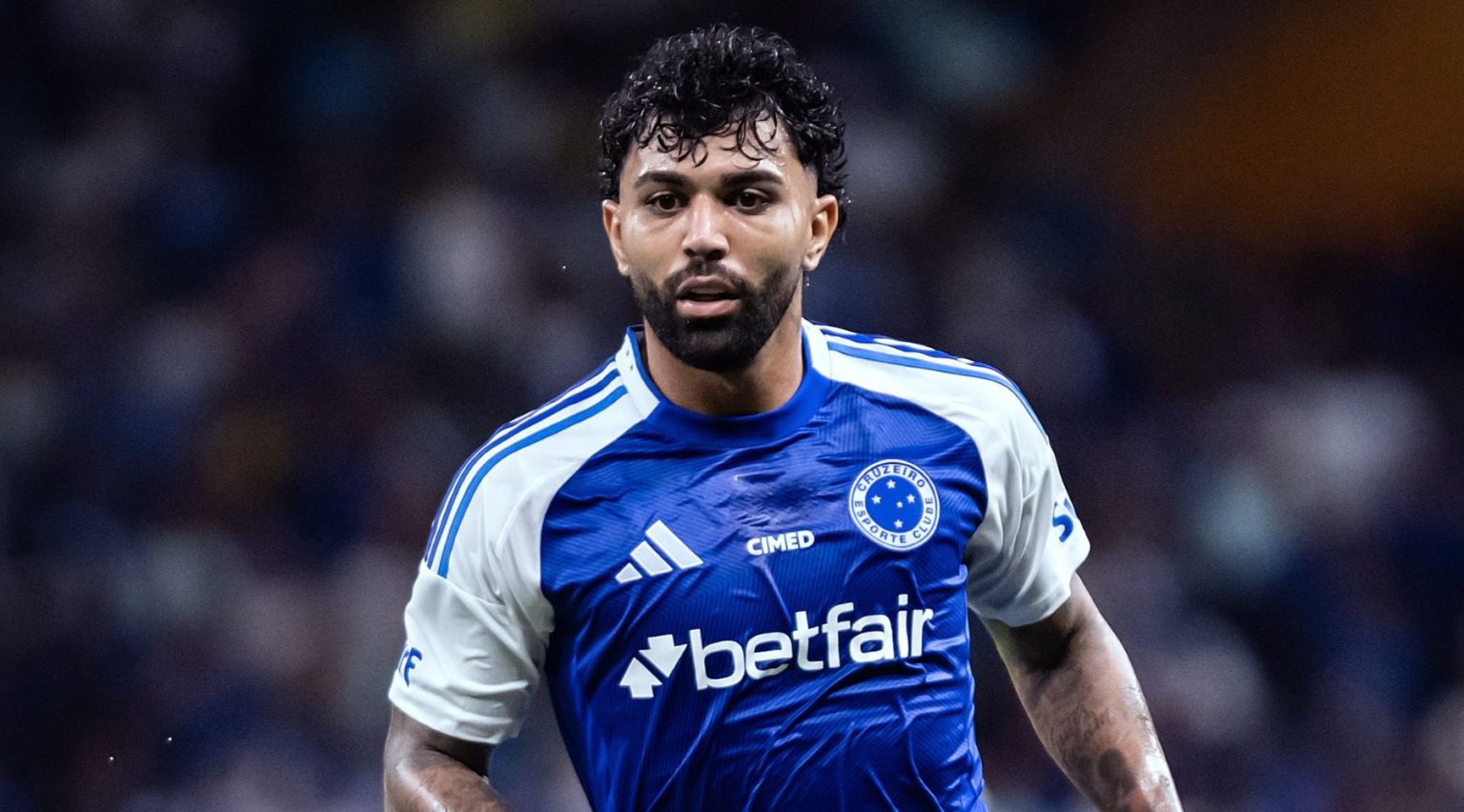 Jornal português divulga informação falsa sobre Gabigol