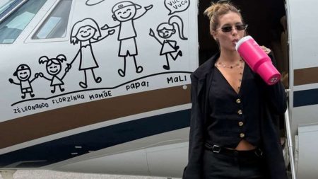 Virginia Fonseca adota atitude extrema com avião após separação, diz colunista