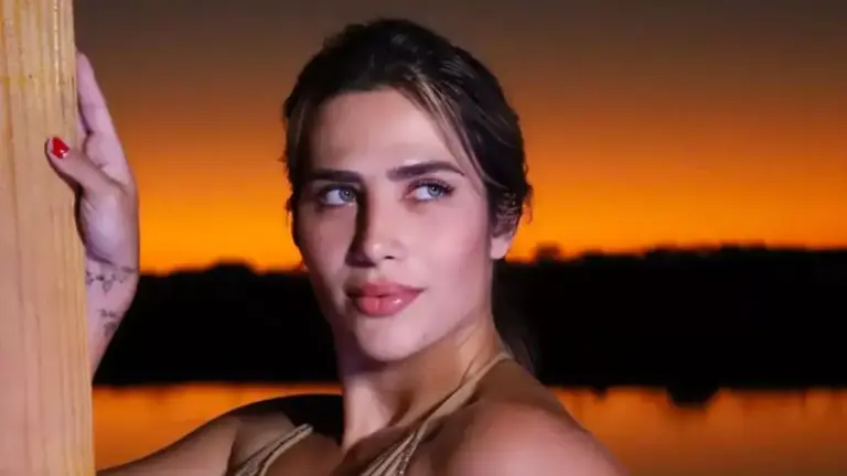 Filha de Leonardo sofre complicações após plástica e está em choque.