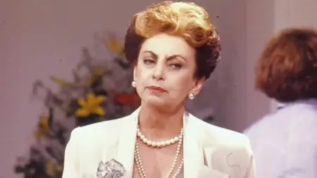 Odete Roitman, Beatriz Segall