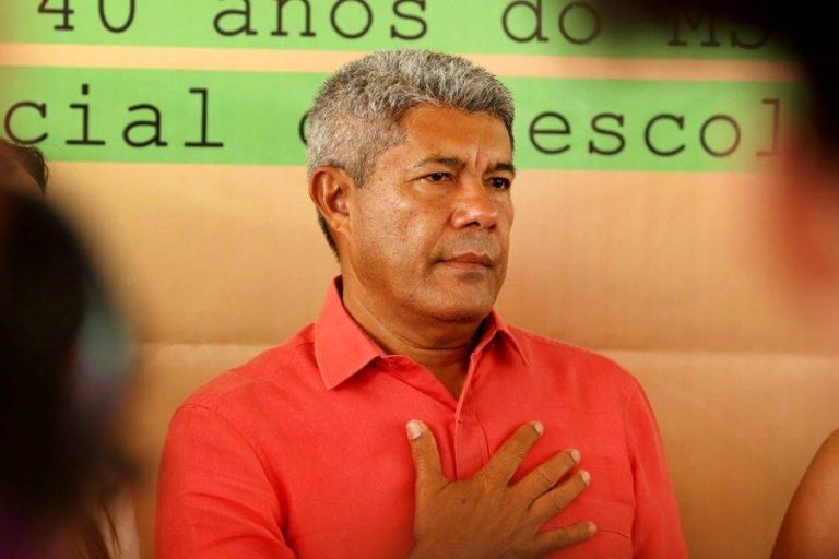 Governador rejeita vaias em Itabuna; confira nota oficial