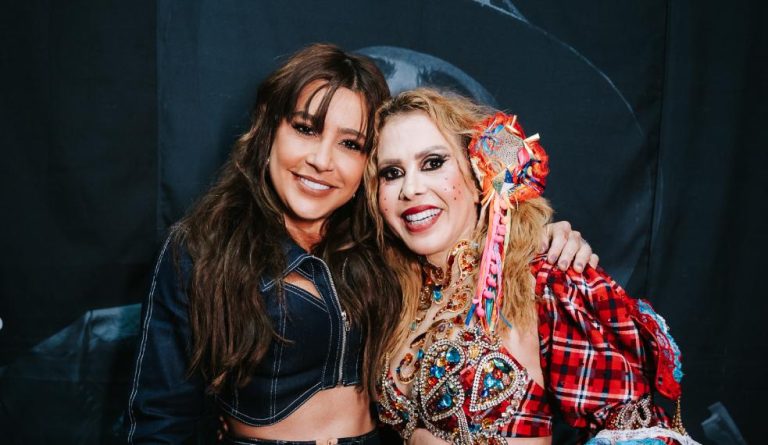 Lauana Prado celebra a carreira de Joelma
