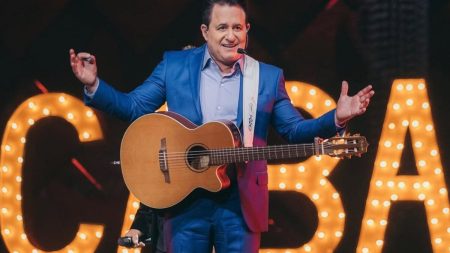 Para quem duvidou que ele canta