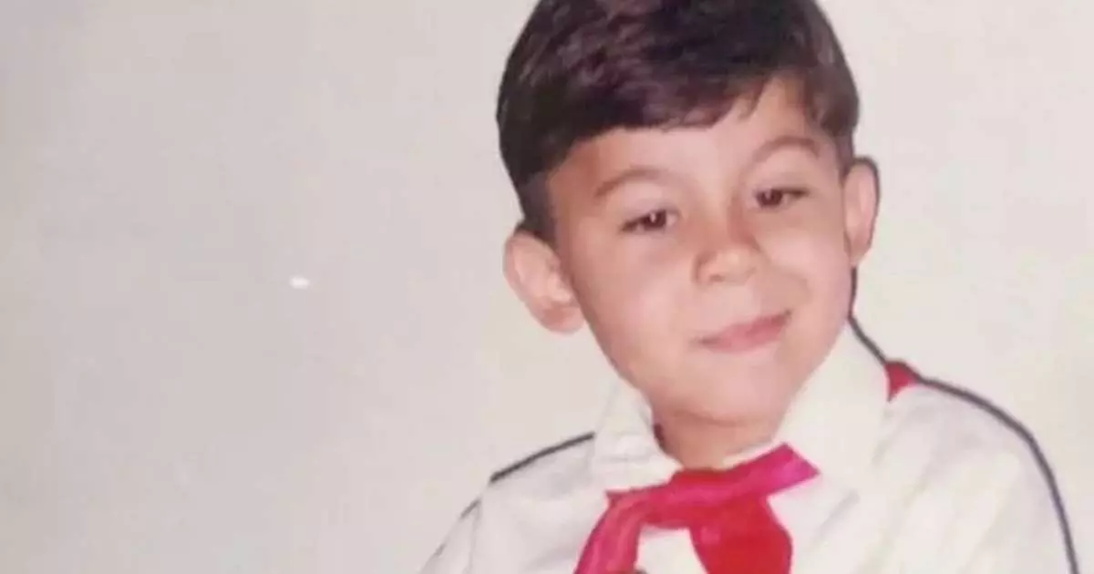 Reconhece esse ‘mini-músico’? Hoje, ele brilha como sertanejo!