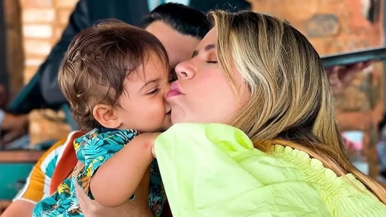 Leo, Marília Mendonça