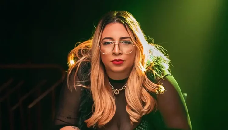 Cover Marília Mendonça