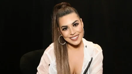 Antes e depois de Naiara Azevedo revela transformação da cantora